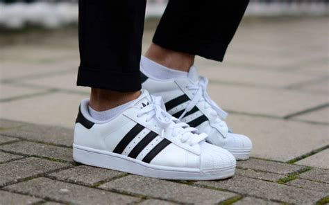 come vedere se adidas sono originali|Come fare a capire se una sneaker è originale o è un .